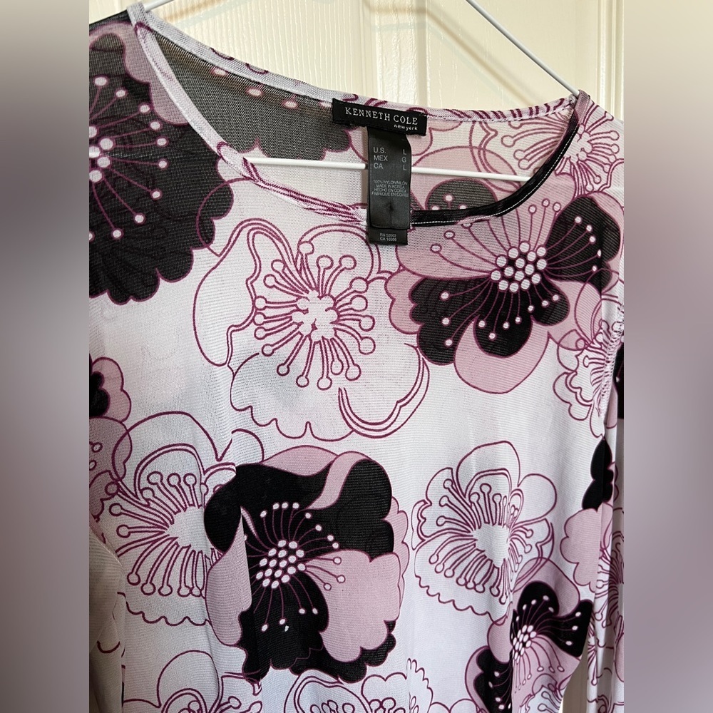 🖤🌸 Kenneth Cole Sheer Top - Picture 4 of 6
